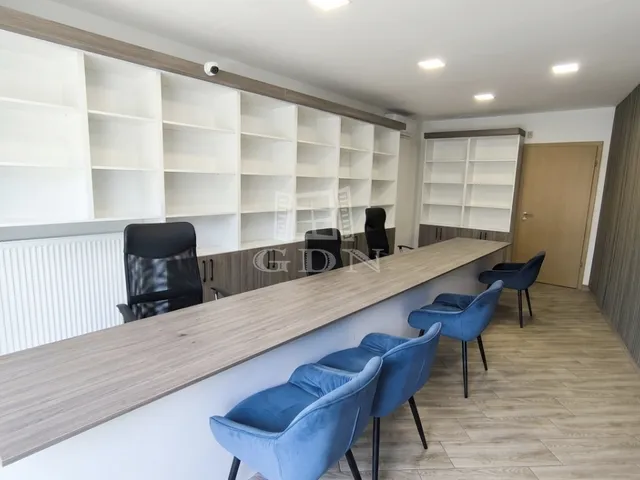 Kiadó kereskedelmi és ipari ingatlan Dunakeszi 40 nm