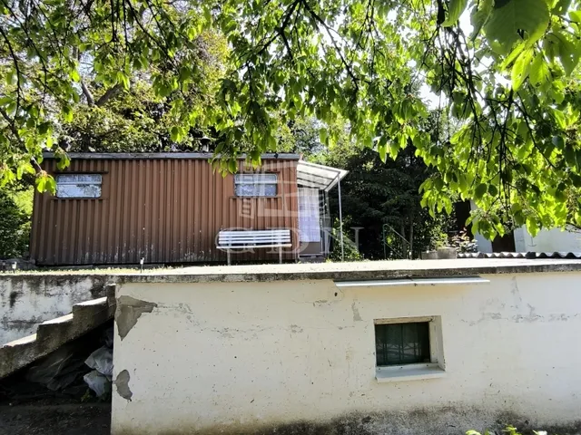 Eladó nyaraló Vác, Hermány 20 nm