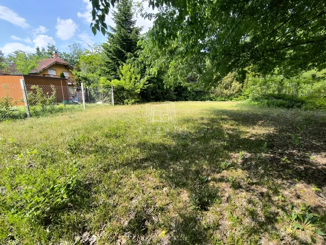 Eladó telek Szigetmonostor, Horány 673 nm