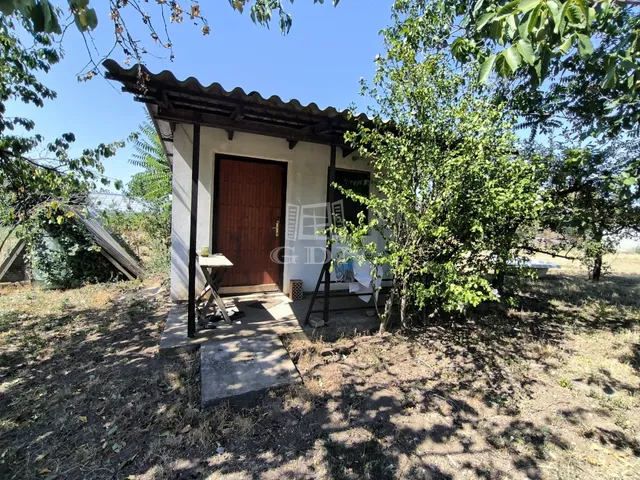 Eladó telek Ráckeresztúr 2079 nm