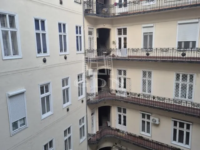 Kiadó lakás Budapest XIV. kerület, Városliget 148 nm