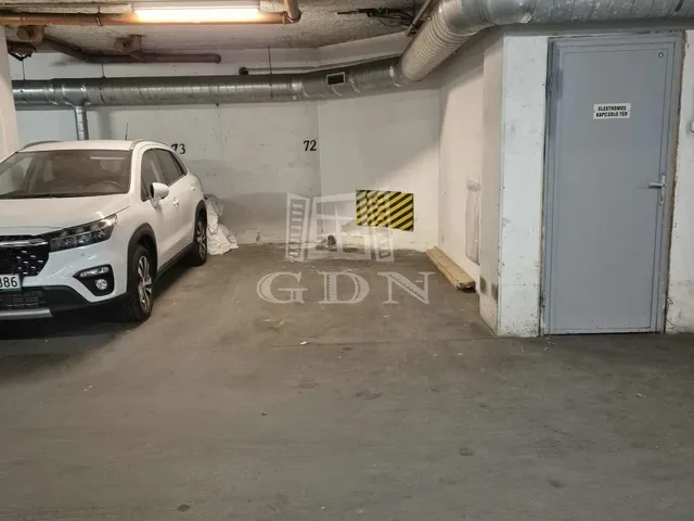 Eladó garázs Budapest XX. kerület 10 nm