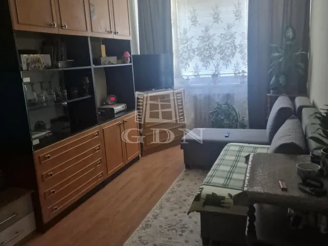 Eladó lakás Budapest XXI. kerület, Szabótelep 68 nm