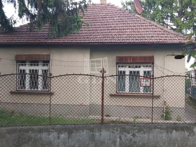 Eladó ház Budapest XVI. kerület, Sashalom 85 nm