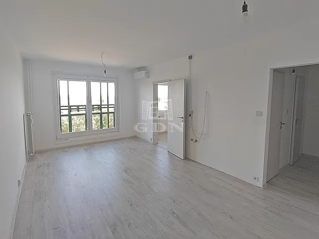 Eladó lakás Budapest IV. kerület, Káposztásmegyer 36 nm