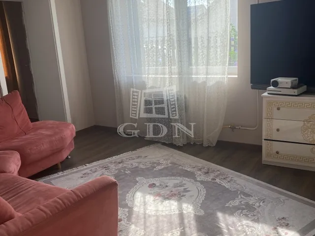 Eladó ház Boldog 72 nm