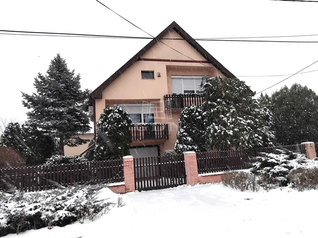 Eladó ház Sződliget 147 nm