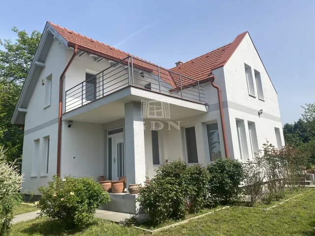 Eladó ház Gödöllő 146 nm