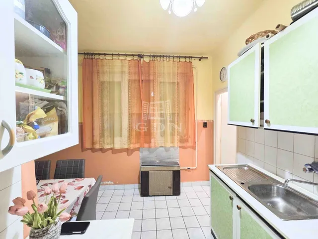 Eladó lakás Marcali 54 nm