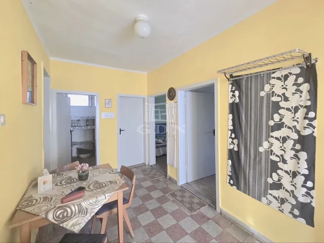 Eladó ház Iklódbördőce 73 nm