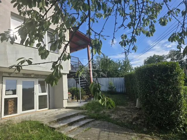 Eladó üdülő és hétvégi ház Zalaegerszeg, Újhegy 55 nm