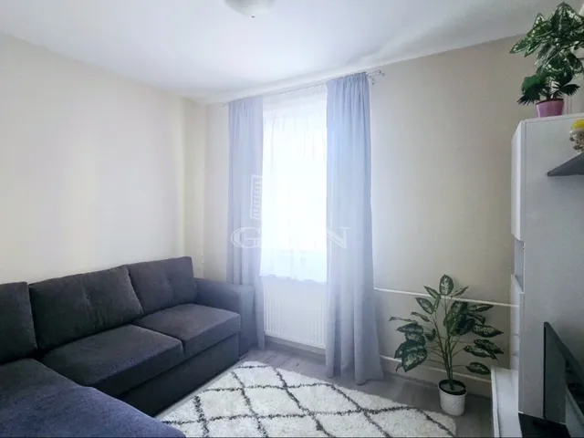Eladó lakás Zalaegerszeg, Belváros 87 nm