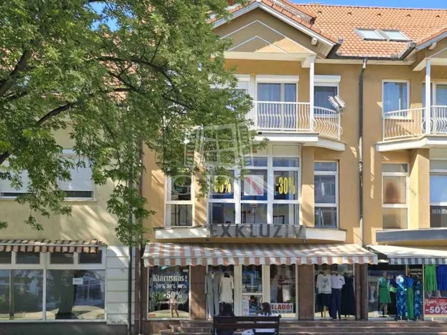 Eladó kereskedelmi és ipari ingatlan Lenti 154 nm