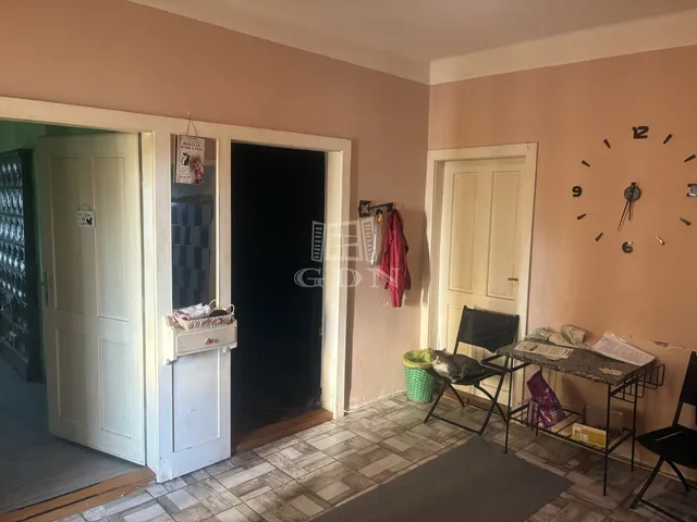 Eladó ház Kányavár 100 nm