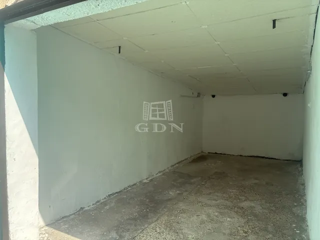 Eladó garázs Zalaegerszeg, Landorhegy 15 nm