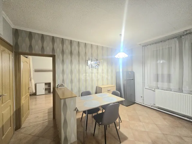 Kiadó lakás Zalaegerszeg, Landorhegy 42 nm