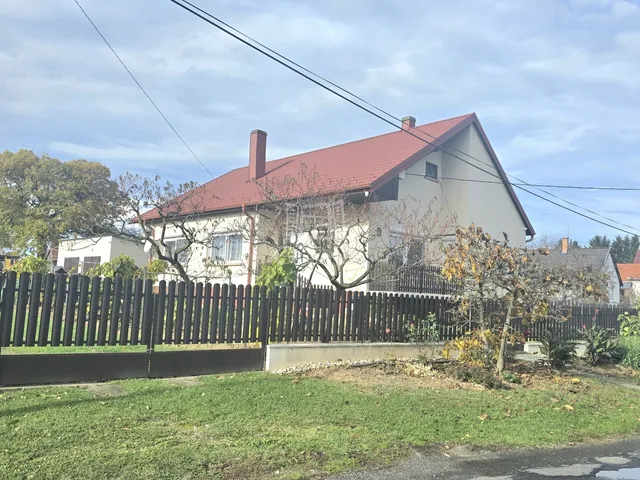 Eladó ház Zalaegerszeg, Újhegy 109 nm