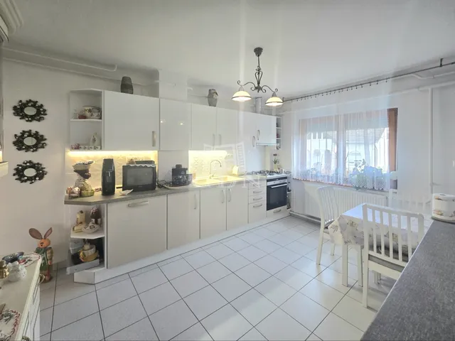 Eladó ház Zalaegerszeg, Újhegy 119 nm