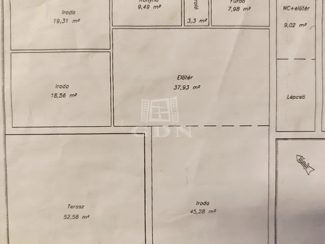 Kiadó kereskedelmi és ipari ingatlan Veszprém, Jutaspuszta 150 nm