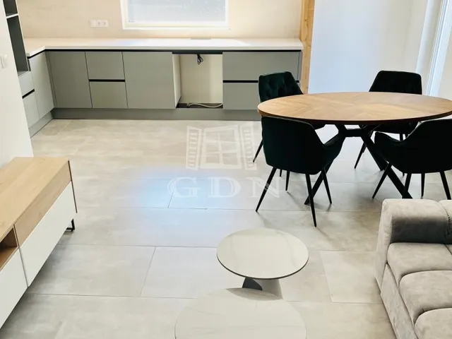 Eladó ház Kaposvár, Cser 160 nm