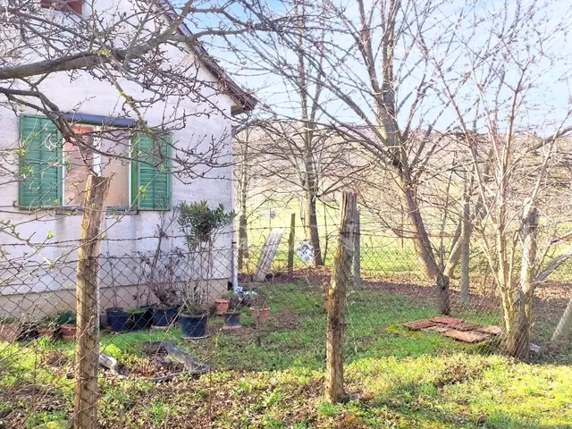 Eladó telek Felsőörs 1979 nm