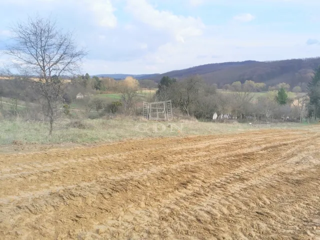 Eladó telek Böde 2431 nm