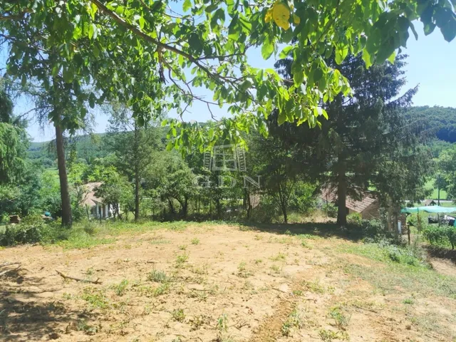 Eladó telek Böde 2431 nm