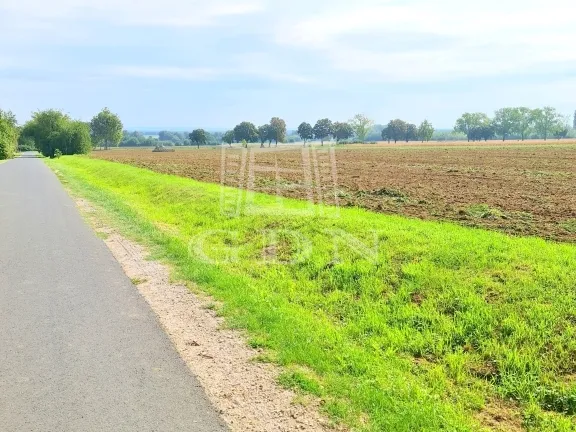 Eladó telek Balatonkeresztúr 970 nm