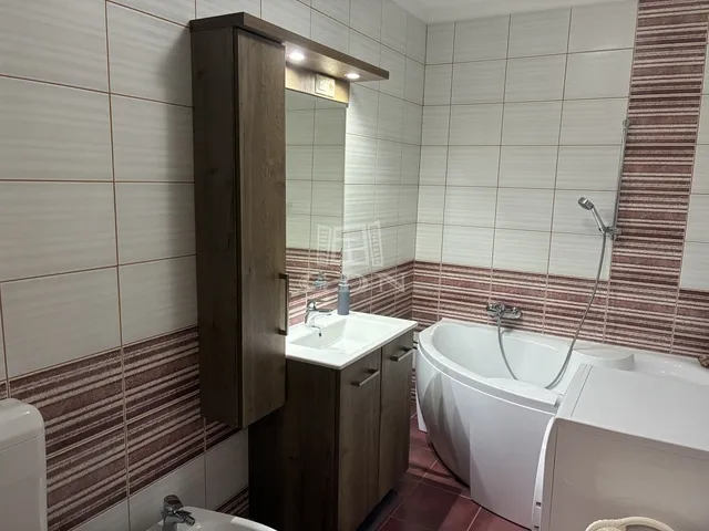 Eladó ház Nagylengyel 159 nm