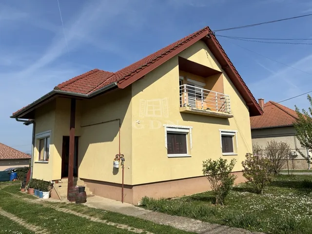 Eladó ház Gellénháza 150 nm