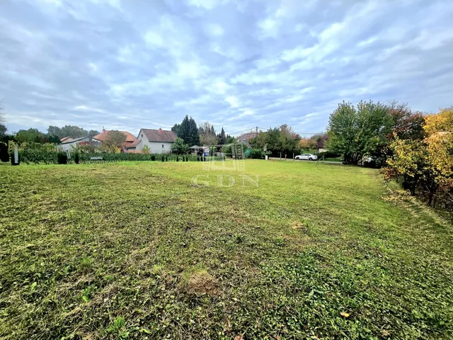 Eladó telek Zalaegerszeg 1113 nm