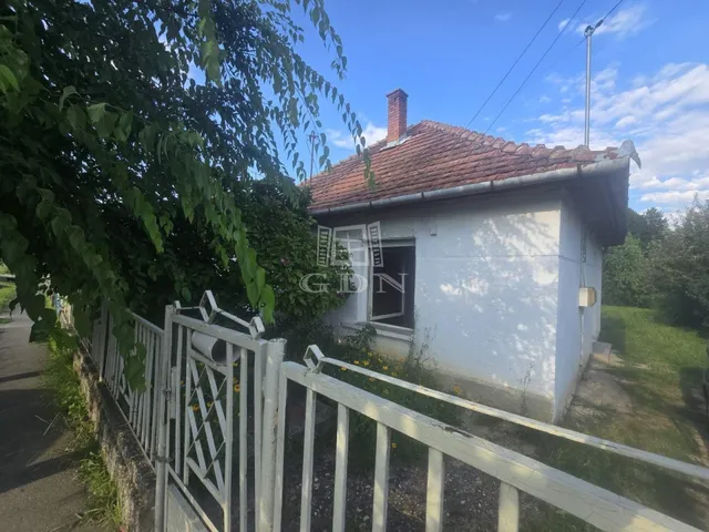 Eladó ház Bak 70 nm