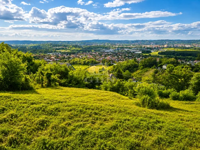 Eladó telek Zalaegerszeg, Csács 1400 nm