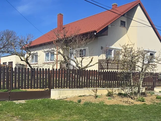 Eladó ház Zalaegerszeg, Újhegy 109 nm
