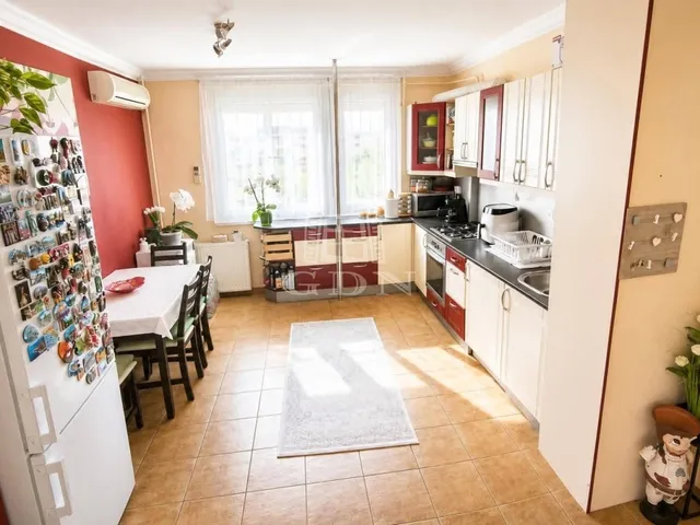 Eladó lakás Budapest XVIII. kerület 53 nm