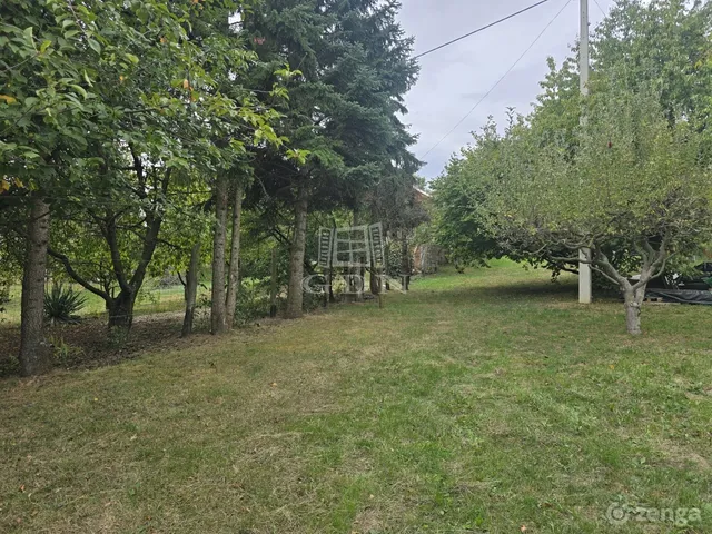 Eladó telek Boncodfölde 1640 nm