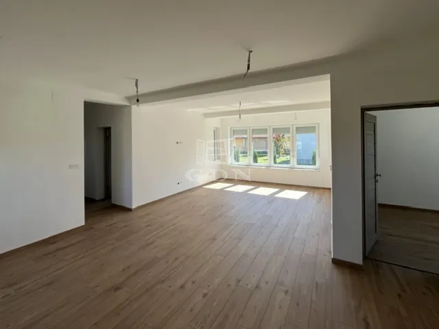 Eladó ház Magyarszerdahely 147 nm