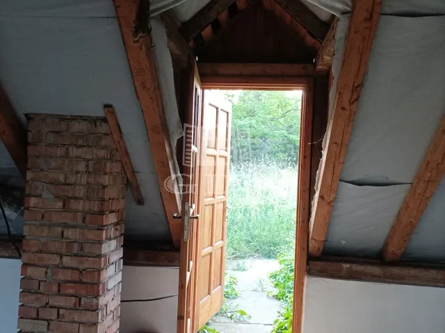 Eladó üdülő és hétvégi ház Tök 24 nm