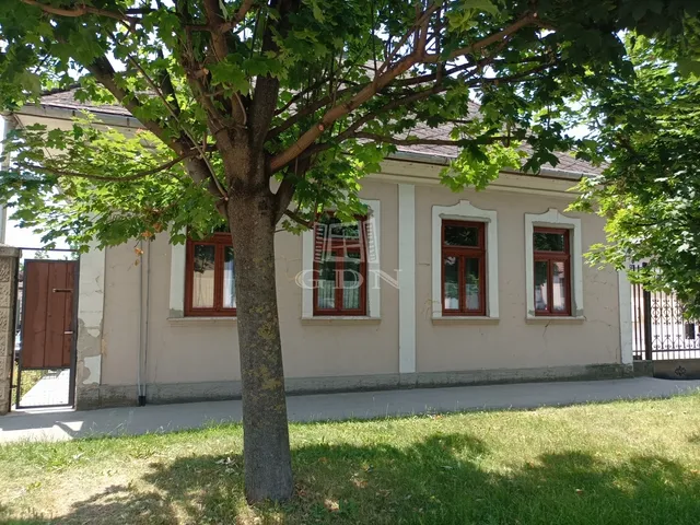 Eladó ház Biatorbágy, Bia 130 nm