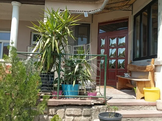 Eladó ház Biatorbágy, Bia 130 nm