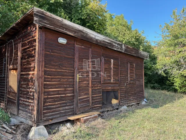 Eladó telek Szentendre, Tyúkosdűlő 1882 nm