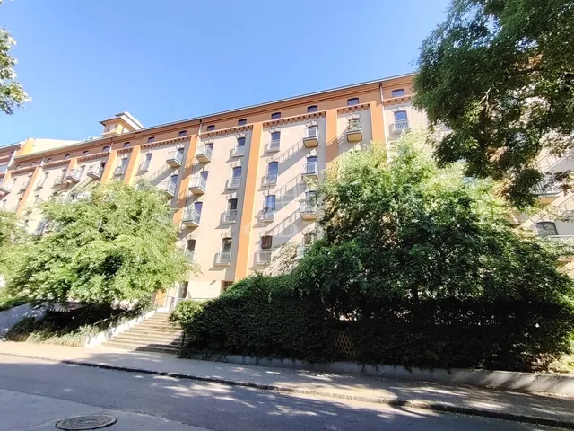 Eladó lakás Budapest IX. kerület 71 nm