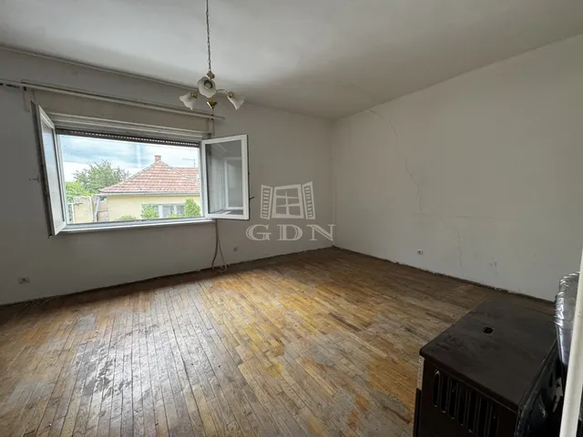 Eladó ház Budaörs 90 nm