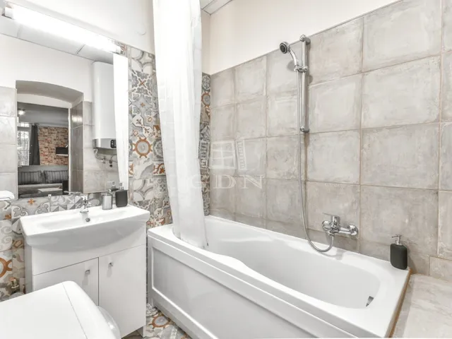 Eladó lakás Budapest VII. kerület 72 nm