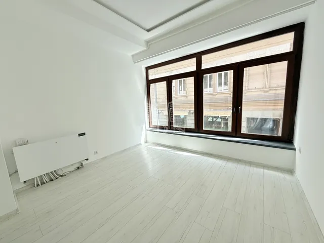 Eladó lakás Budapest V. kerület, Belváros 32 nm