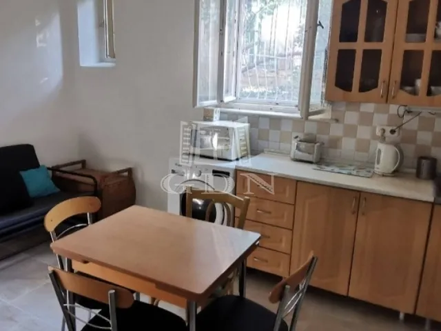 Eladó lakás Budapest II. kerület, Pasarét 42 nm