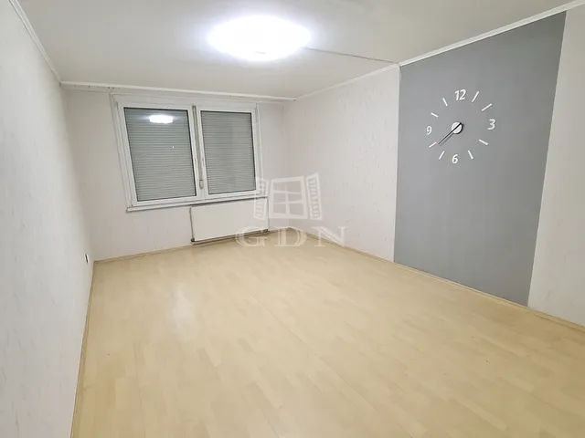 Eladó lakás Budapest X. kerület 64 nm