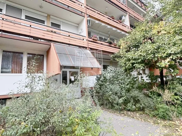 Eladó lakás Budapest XX. kerület, Pacsirtatelep 65 nm