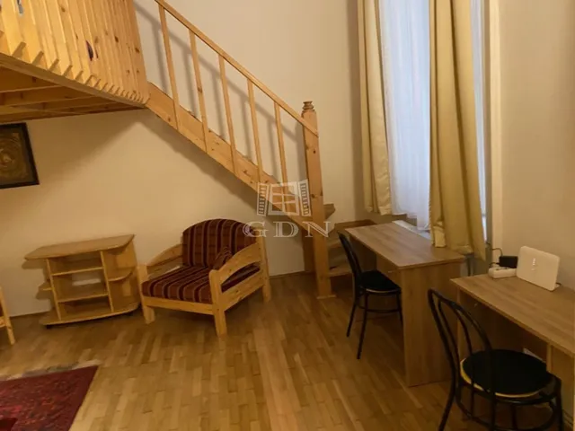 Eladó lakás Budapest VI. kerület 49 nm