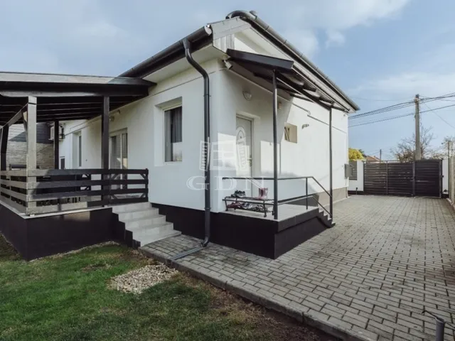 Eladó ház Budapest XX. kerület 100 nm